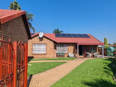 Private, secure and low maintenance For Sale in Wierda Park, Centurion