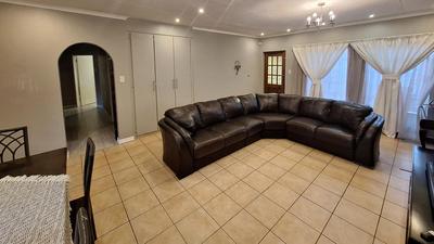 Townhouse For Sale in Wierda Park, Centurion